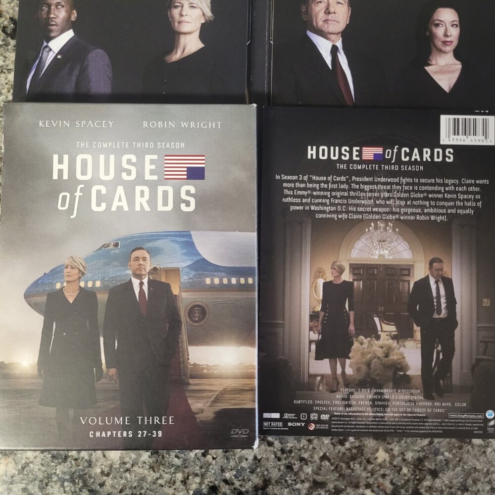 House of Cards Complete collection of DVDs - Picture 10 of 15